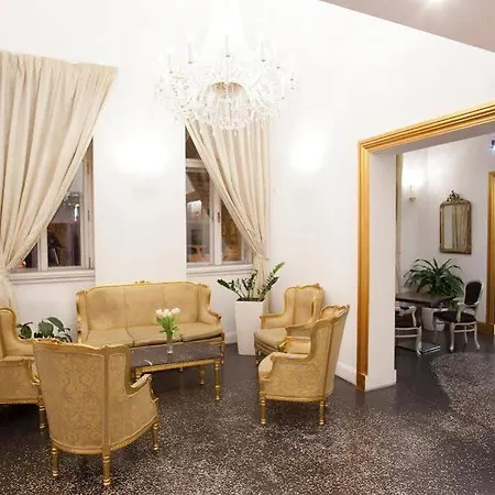 Hotel Assenzio 4*