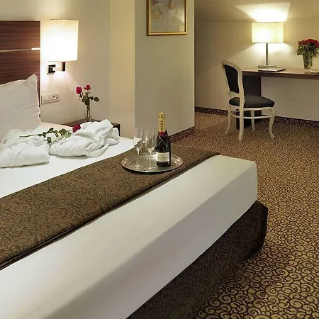 Hotel Assenzio 4*