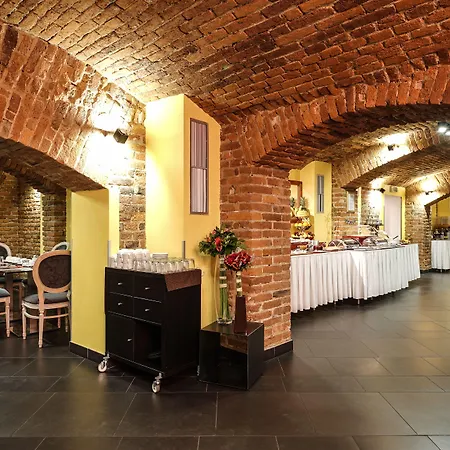 Assenzio Hotel 4*