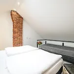 ホテル Assenzio 4*