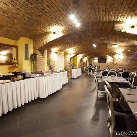 Assenzio 4* Praga